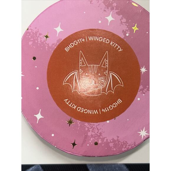 Erstwilder Megan Roy Winged Kitty Brooch NIB Haunted At Heart Collection - Picture 6 of 6